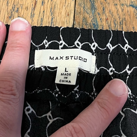 🖤 MAX STUDIO Black & White Midi Skirt – Size L - Picture 2 of 11